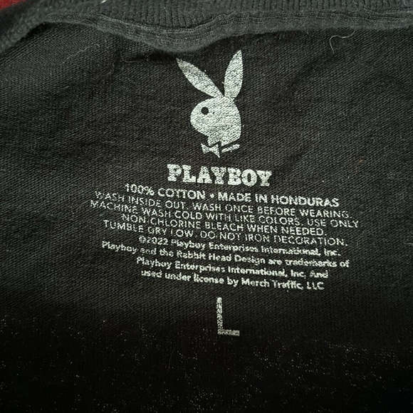 Playboy t-shirt size large - Picture 4 of 4